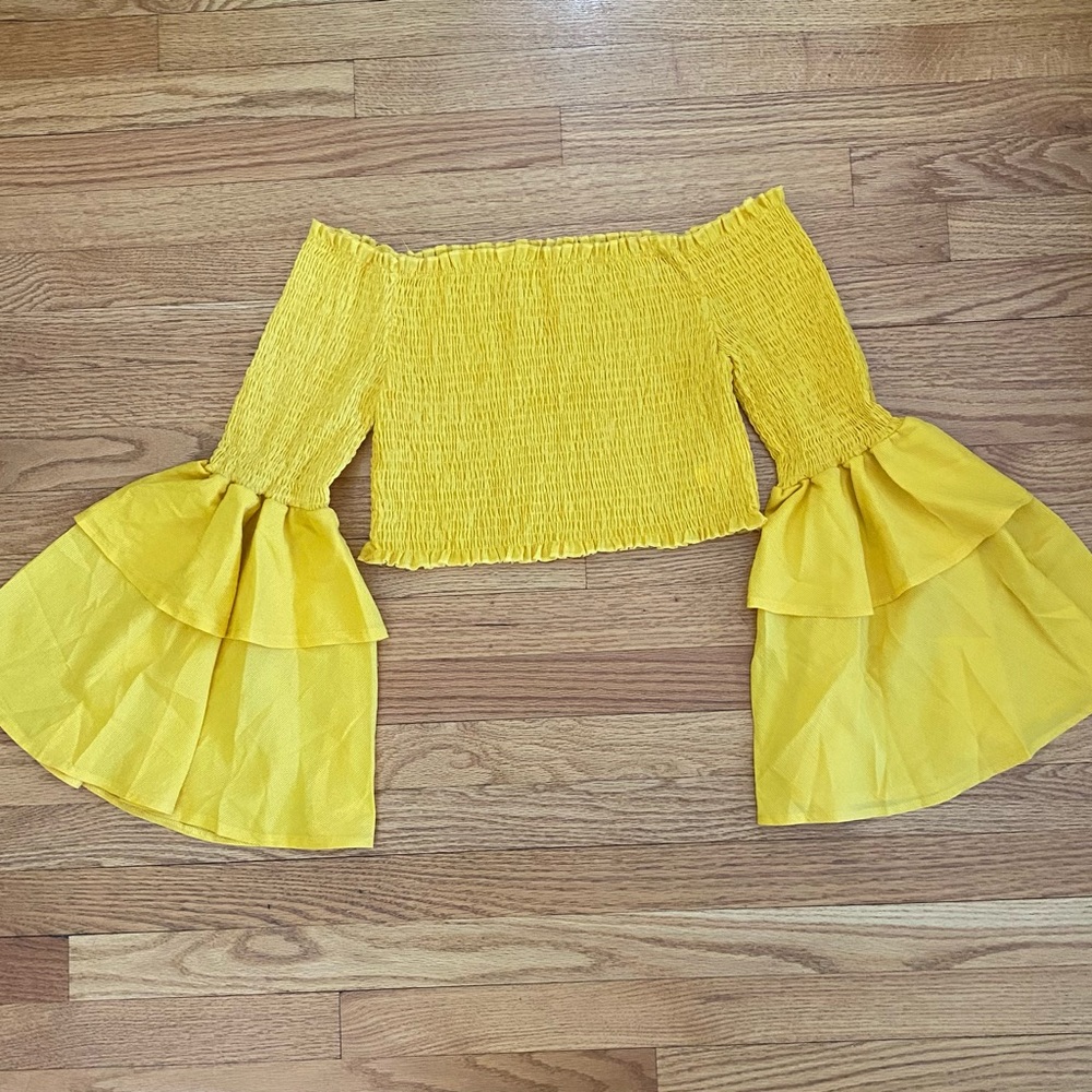 Shein Flounce Sleeve Crop Top Women’s 0XL (US 12) Yellow Off The Shoulder NWOT